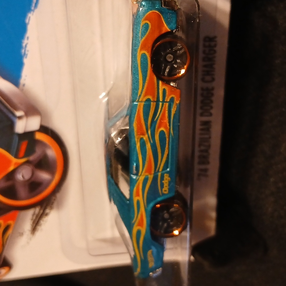 '74 BRAZILIAN DODGE CHARGER  4-Car Set - Multicolor. 2013. TO A 2025 Woman's DAY - Picture 4 of 9